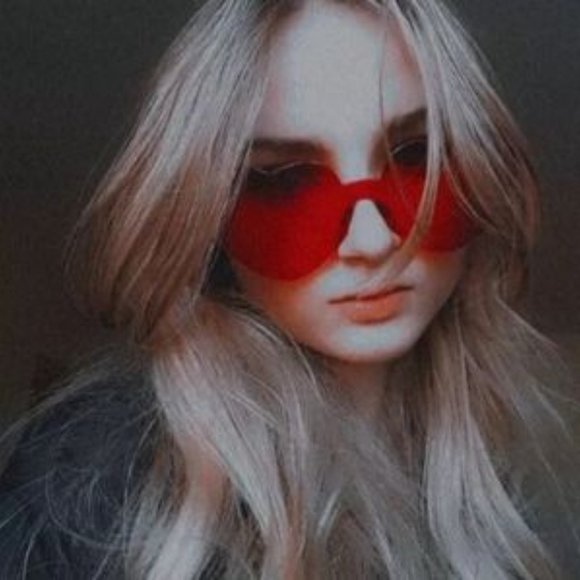 🍒 Heart💕 Sunglasses - Picture 8 of 9